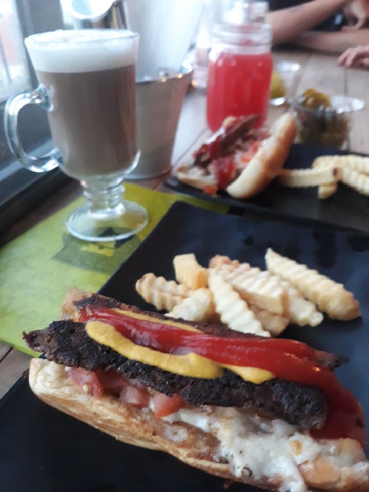 photo of Vegattos Hot-dogs Con Tocino shared by @catnya on  02 Mar 2020 - review