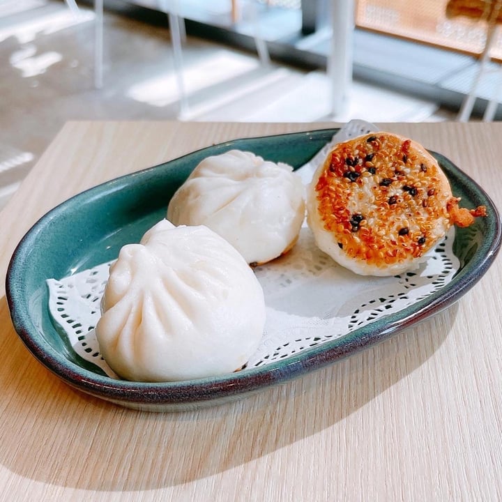 photo of Lotus Vegetarian Restaurant Pan fried mushroom bun shared by @veggiexplorer on  19 Jan 2021 - review