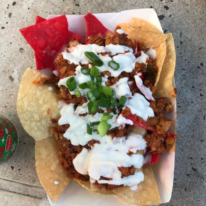 photo of Studio Catering Co. Vegan Backlot Nachos shared by @katiecrumpley on  05 Aug 2021 - review