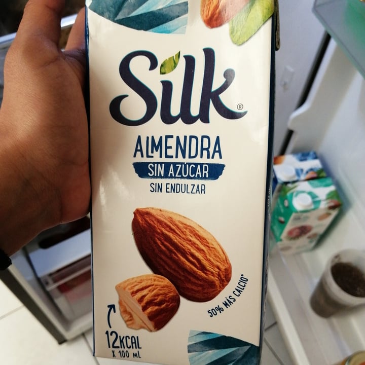 photo of Silk Leche De Almendra Sin Azúcar Sin Endulzar shared by @beauwu on  19 Jul 2021 - review