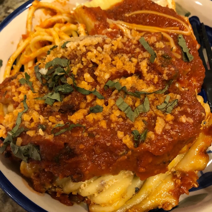 photo of Tarantino’s Vegan Lasagna shared by @cholula on  23 Jun 2021 - review