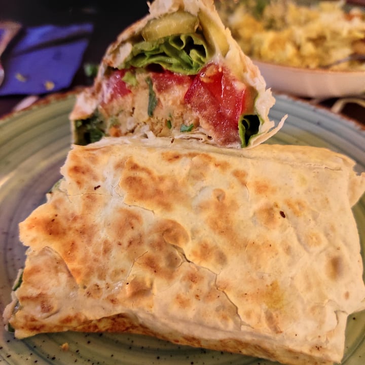 photo of Veggic Vegan burrito 🌯 shared by @daniela94 on  25 Mar 2022 - review