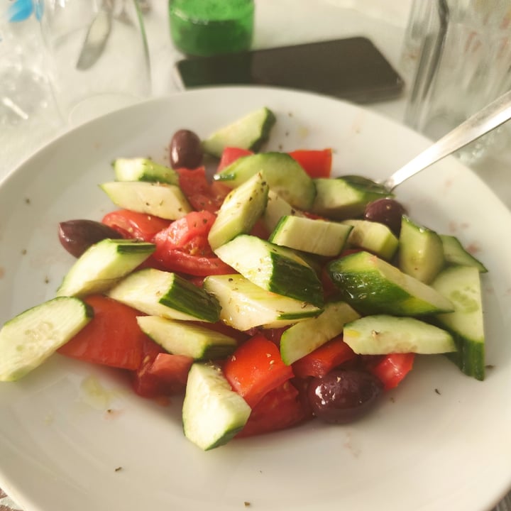 photo of Taverna Pergola Insalata di Pomodori e Cetrioli shared by @verooh on  16 Jul 2022 - review