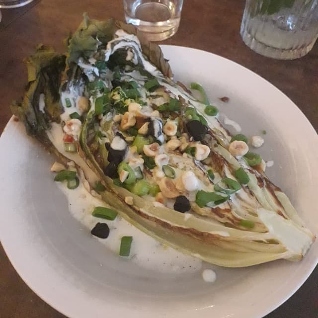 Photo of the dish “Laitue romaine grillée”