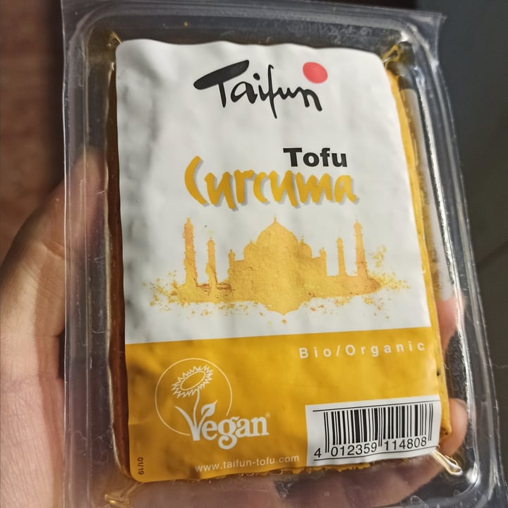 photo of Taifun Tofu Cúrcuma shared by @vrouvafarm on  02 Dec 2022 - review