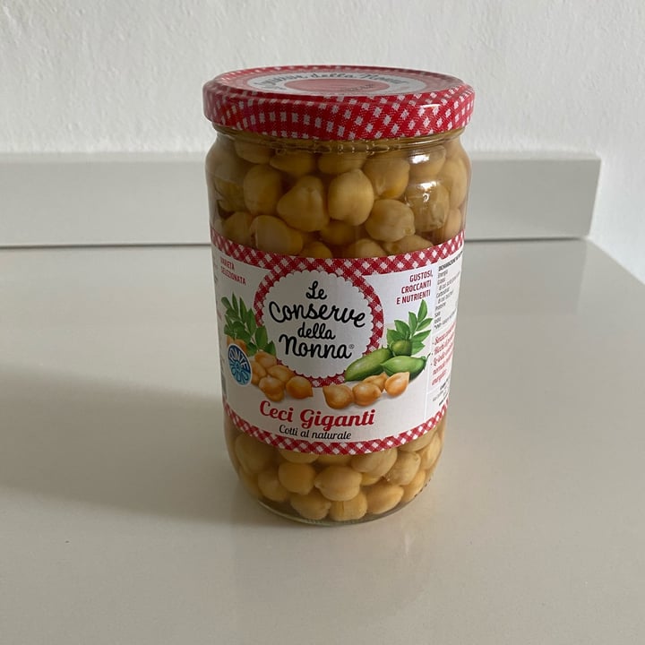 photo of Le conserve della nonna Ceci giganti shared by @fedecci on  16 Sep 2022 - review