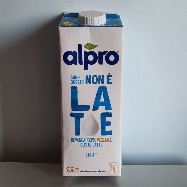 photo of Alpro Shhh...Questo Non è Latte (LIGHT) shared by @francesveg on  05 Jul 2022 - review