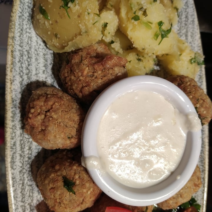 photo of Viva Chapata Albóndigas de quinoa shared by @silvanie on  07 May 2021 - review