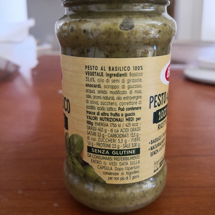 photo of Barilla Pesto Basilico Vegan shared by @giuliagazzoni on  14 Mar 2022 - review