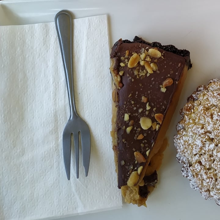 review photo of Dolce Bakery Peanut butter pie shared by @tamaranne on 19 Oct 2020 - review