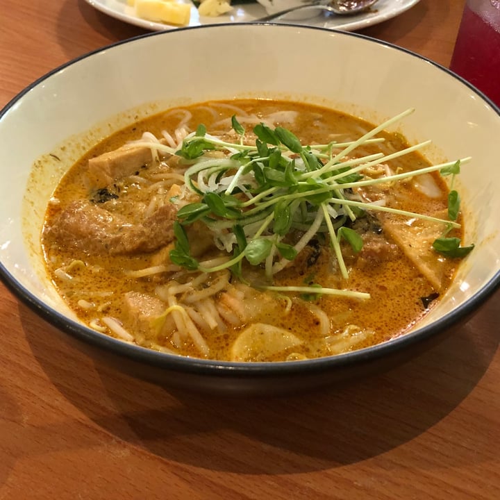 photo of Loving Hut Nyonya Laksa Lemak shared by @clav on  02 Oct 2020 - review