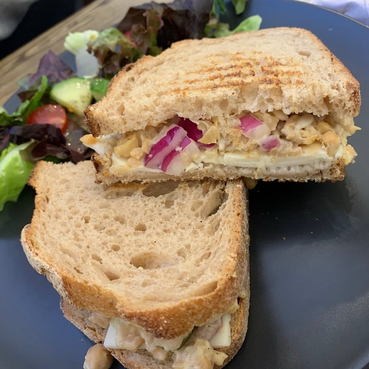 photo of CASCARA Chickpea Melt shared by @tegan-the-vegan on  25 Oct 2020 - review