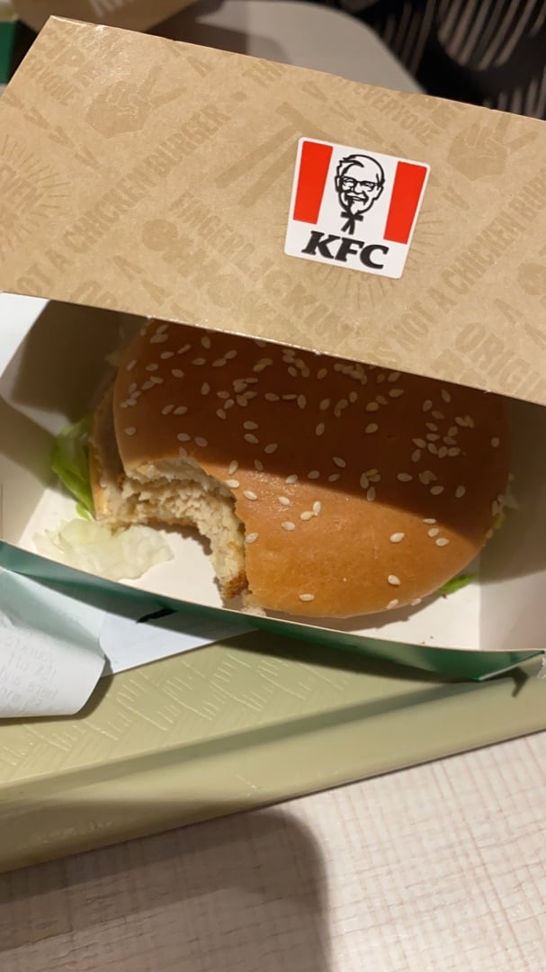 review photo of KFC KFC Vegan Chicken Burger shared by @sarahoates on 05 Jan 2020 - review