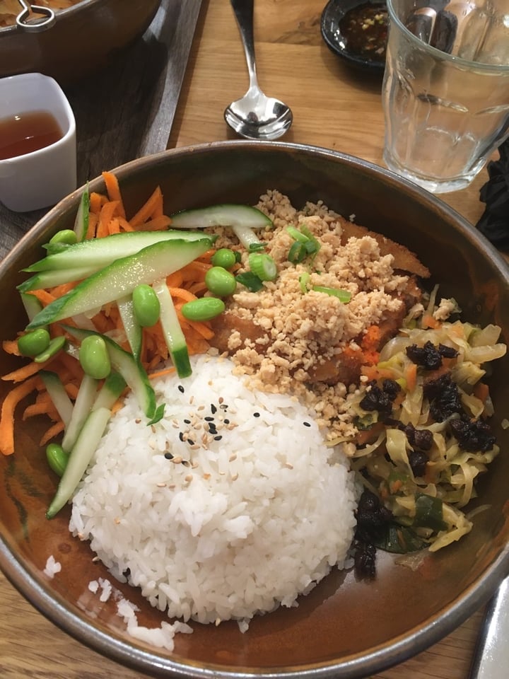 review photo of Liu Lin Chicky Bowl shared by @plantbasedhippie on 08 Mar 2020 - review