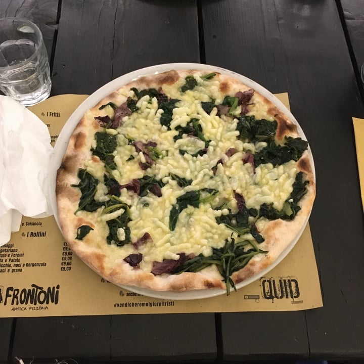 photo of Pizzeria Frontoni Pizza Vegetariana (versione vegan) shared by @bess on  23 Mar 2022 - review