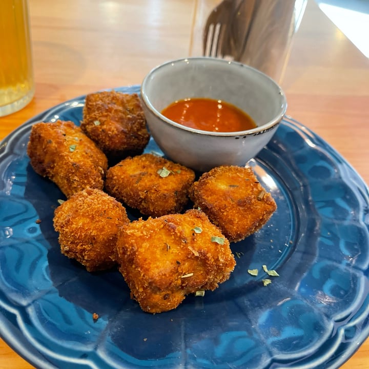 photo of Kind Kitchen Tofu Nuggets shared by @simonflames on  07 Nov 2021 - review