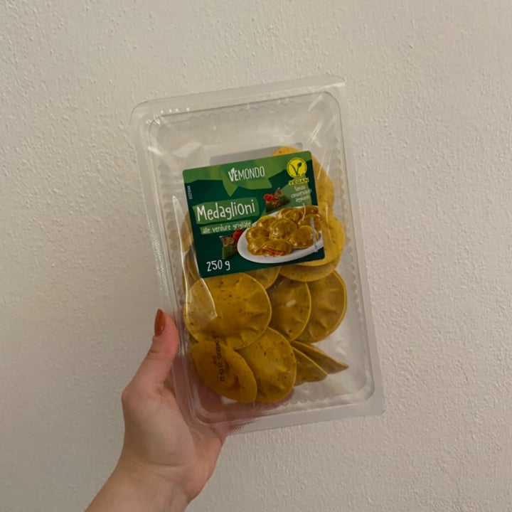 review photo of Vemondo Medaglioni alle Verdure Grigliate shared by @ilariacera on 28 Aug 2022 - review