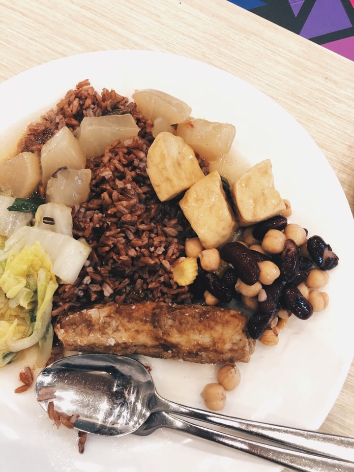 photo of Cinnamon College Vegan Set Meal of the Day (Asian) shared by @consciouscookieee on  24 Jan 2019 - review