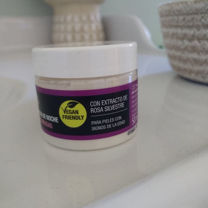 review photo of Cien Crema Facial Reparadora De Noche shared by @vvicky on 14 Oct 2020 - review