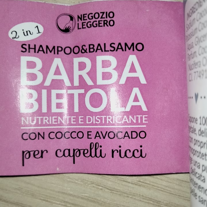 photo of Negozio Leggero Shampoo E Balsamo Solito Per Capelli Ricci Alla Barbabietola shared by @chiara11 on  29 Mar 2022 - review