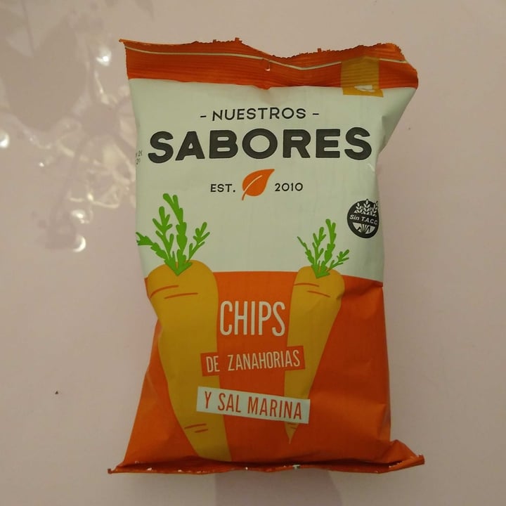 photo of Nuestros Sabores Chips de Zanahoria y Sal Marina shared by @marianvegan on  26 Aug 2020 - review