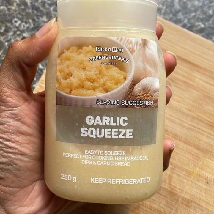 photo of Pick n Pay garlic squeeze shared by @pushpavegan on  09 Aug 2022 - review