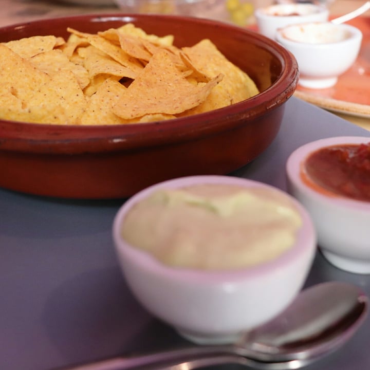 review photo of Shangri La Nachos veganos shared by @estremauravegana on 21 Aug 2020 - review