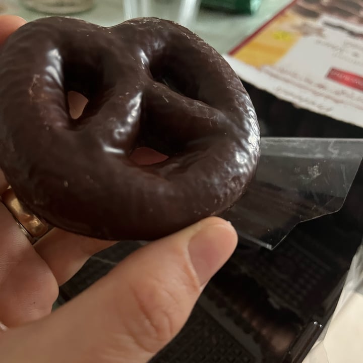 review photo of Favorina Gingerbread Hearts Stars Pretzels shared by @lafusca on 25 Oct 2022 - review
