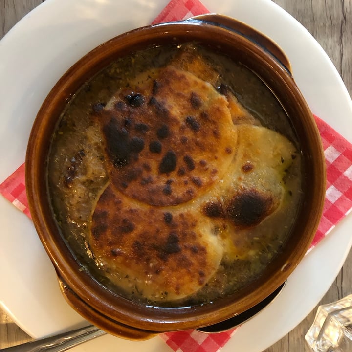 photo of Le Potager du Marais French onion soup shared by @babi84 on  03 Dec 2022 - review