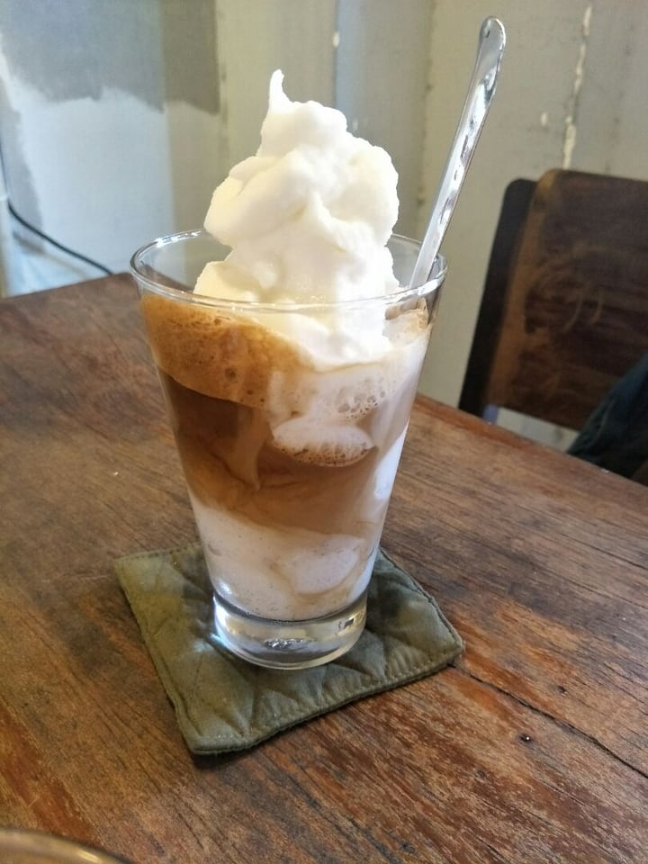 photo of Cộng Cafe Coconut Milkshake with Coffee shared by @lou on  27 Apr 2019 - review