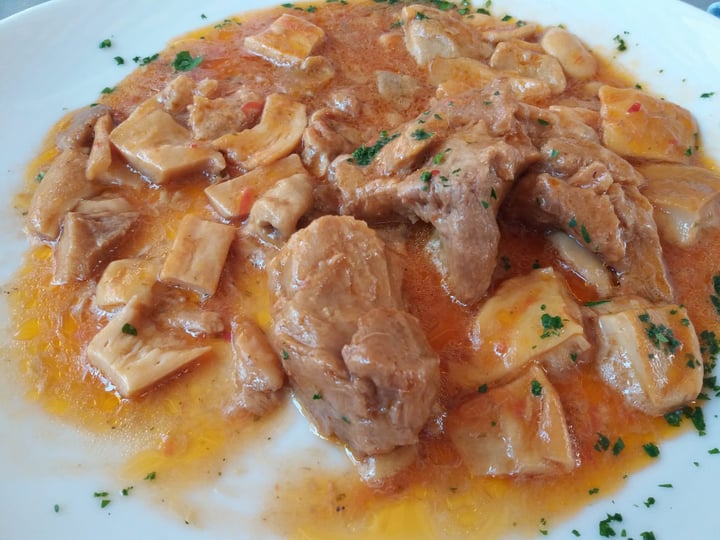 review photo of Ristorante Pizzeria La Posteria - Cooking Class Viareggio - Piatti da Asporto - Cucina senza Glutine Seitan Con Porcini shared by @lum0s on 03 May 2022 - review