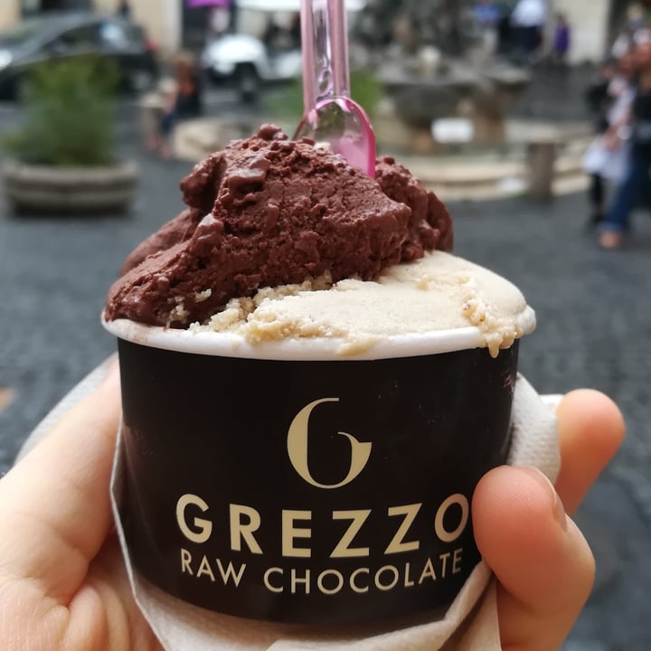 review photo of Grezzo Raw Chocolate - Piazza Mattei Gelato Vegan shared by @mabonpumpkin on 16 Sep 2022 - review