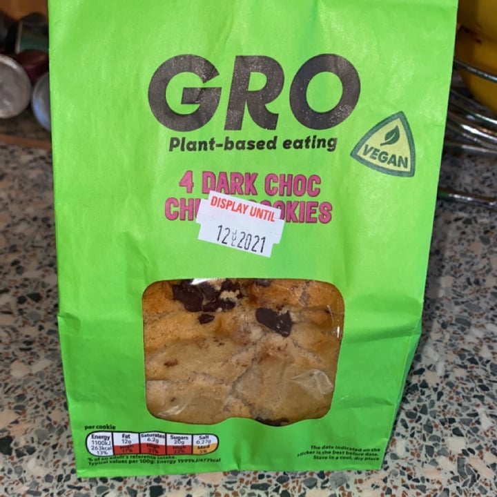 photo of GRO Dark choc chunk cookies shared by @williamgillis on  08 Jul 2021 - review