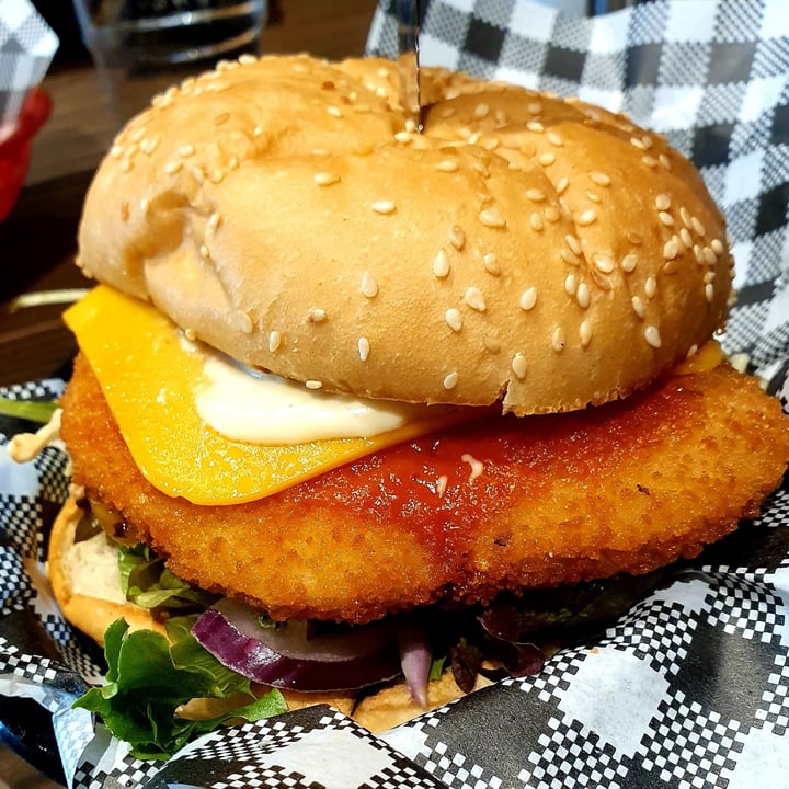 photo of The 'Pear'fect Pantry Vegan Burgers shared by @aprilh on  31 Jul 2021 - review