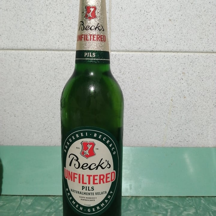 photo of Beck's Beck's UNFILYERED shared by @futureveg on  10 May 2022 - review