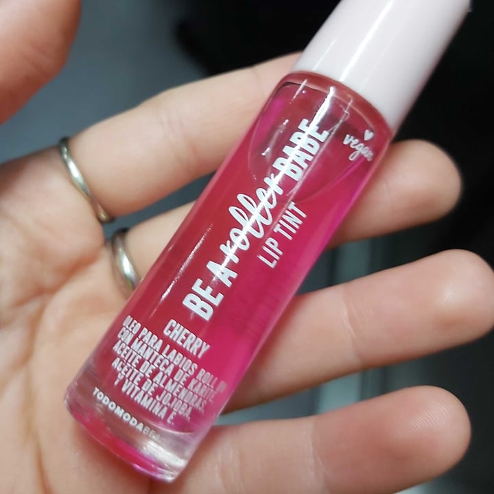 photo of Todo moda Be a roller, babe Lip Tint shared by @comidanosangre on  29 Aug 2022 - review