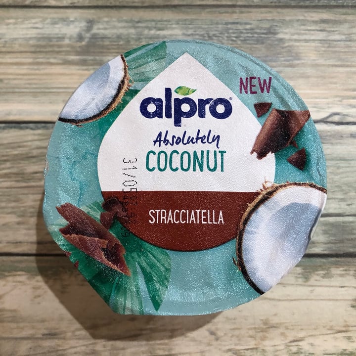 photo of Alpro Absolutely Coconut Stracciatella shared by @toysalem on  04 May 2021 - review