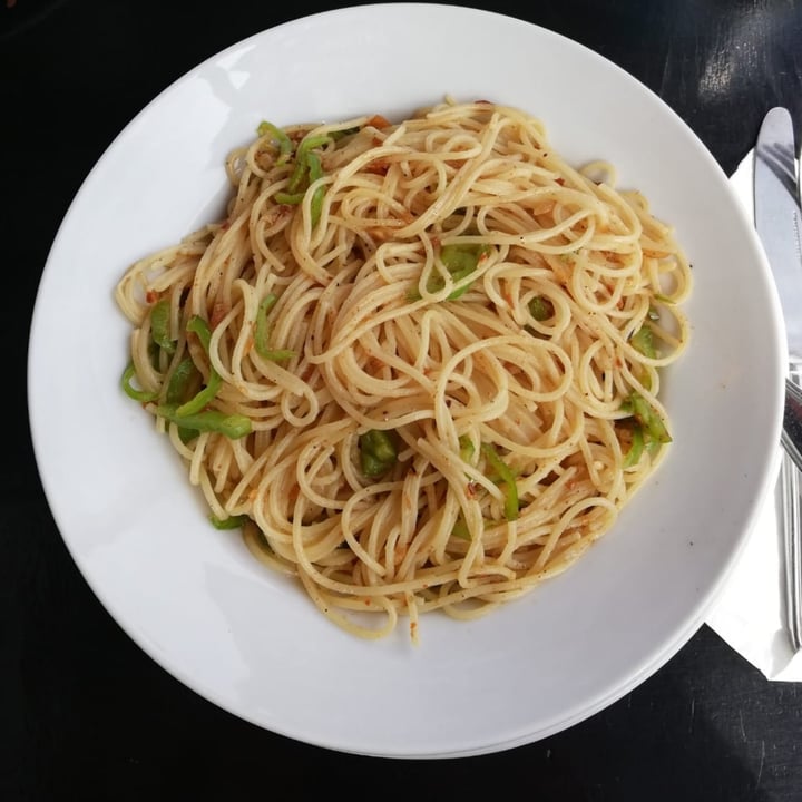 photo of Oasis marsa alam Spaghetti Aglio Olio shared by @mareikeks on  13 Nov 2021 - review