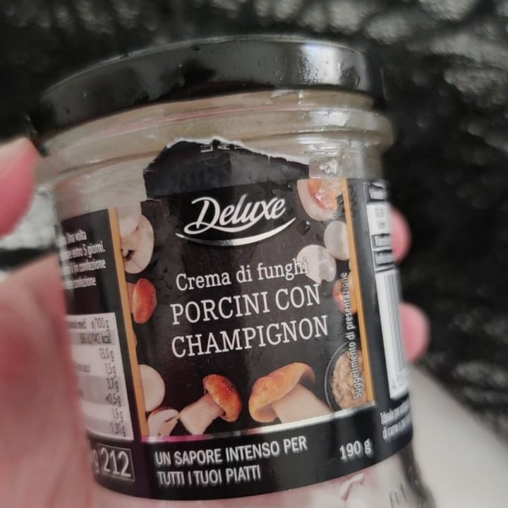 review photo of Deluxe Crema di funghi porcini con champignon shared by @scarletbeck on 11 May 2022 - review