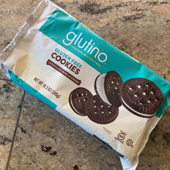 review photo of Glutino Gluten Free Chocolate Vanilla Creme Cookies shared by @meganj13 on 02 May 2020 - review