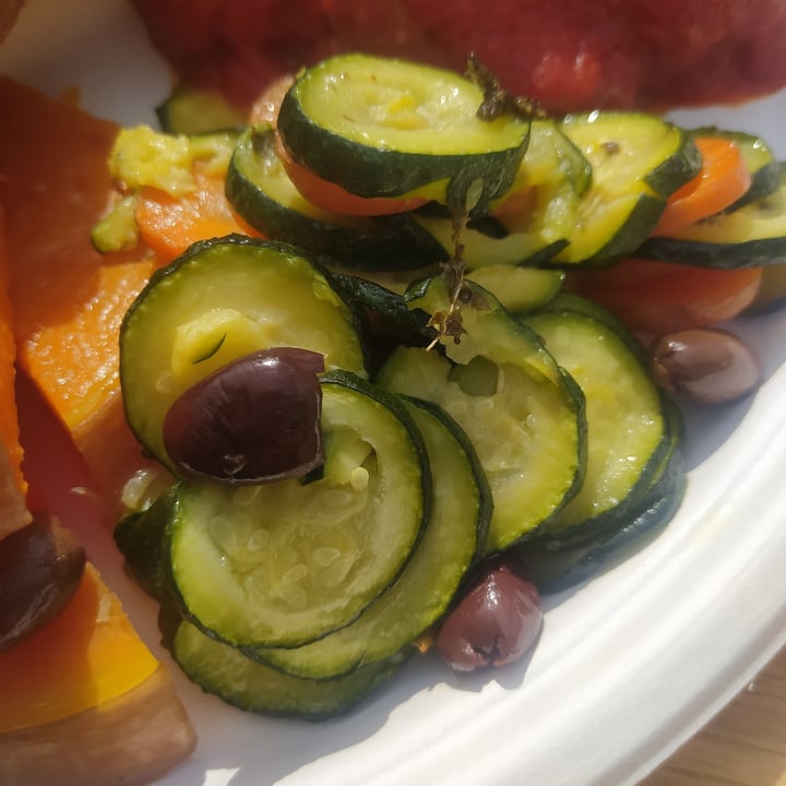 photo of La Cucina Naturale zucchine e carote con olive taggiasche shared by @valy on  29 Sep 2022 - review