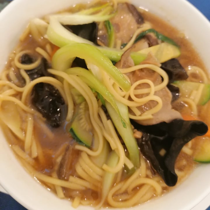 photo of Asian restaurant TON LU REN 中餐厅 Spaghetti in brodo con verdure shared by @athena111 on  16 Sep 2021 - review