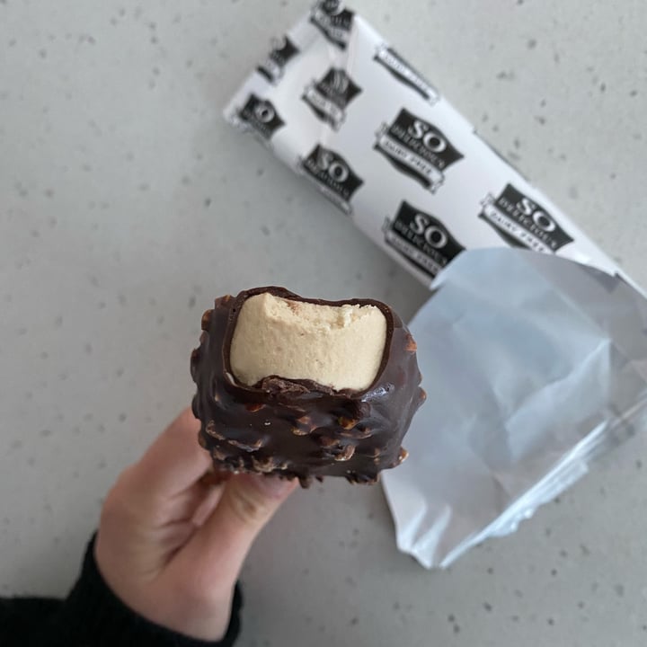photo of So Delicious Dairy Free Dipped Mocha Almond Fudge Bar Almondmilk Frozen Dessert shared by @gassia on  02 Dec 2021 - review