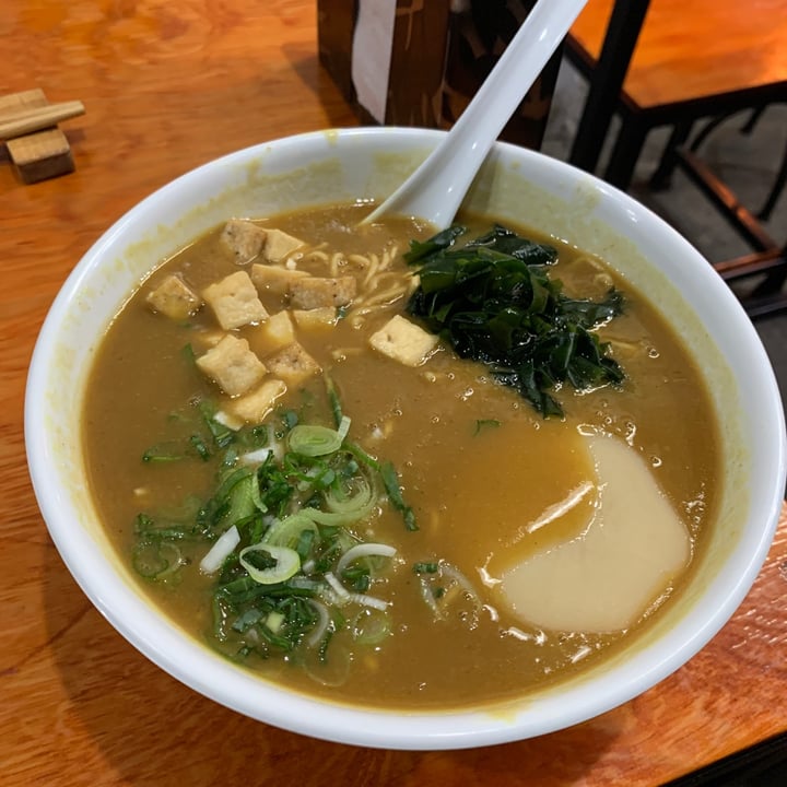 photo of V Ramen Caldo Curry Ramen shared by @jebuz on  28 Mar 2021 - review