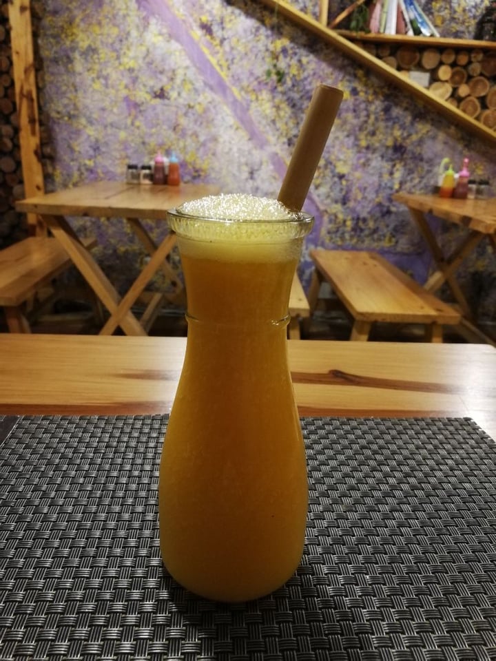 photo of Jalus Vegan Kitchen Mango Juice shared by @tinka on  21 Mar 2020 - review