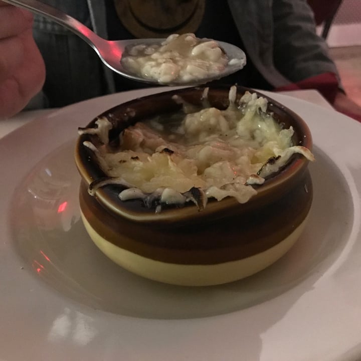 photo of Delice & Sarrasin French onion soup shared by @izoldat on  13 Mar 2021 - review
