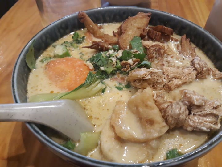photo of Golden Lotus Vegan Combination laksa shared by @biancag on  01 Aug 2019 - review