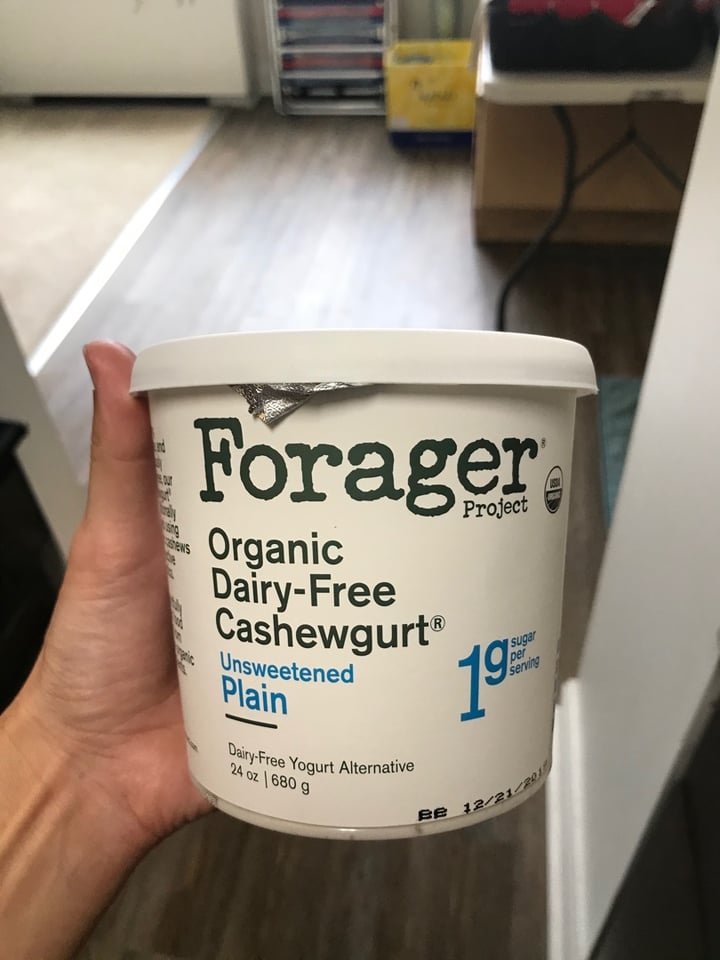 photo of Forager Project Organic Dairy-free Cashewmilk Yogurt Plain shared by @curvycarbivore on  04 Dec 2019 - review