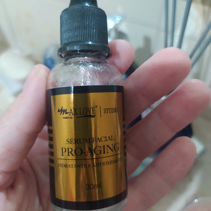photo of MAX LOVE make Up Studio Sérum Facial Pró Aging shared by @erikacortez on  06 May 2022 - review