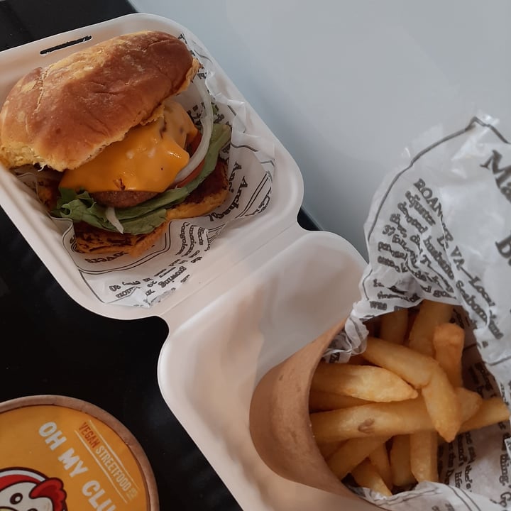 photo of Vegan Streetfood Deli - Obs Oh My Cluck Burger shared by @kate13 on  18 Sep 2021 - review